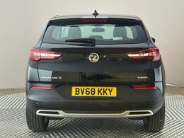 Vauxhall Grandland X BV68KKY