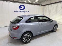 SEAT Ibiza LX16FDZ