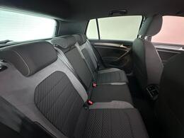 Volkswagen Golf KR19NVV