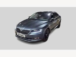 Skoda Superb WP19MKU