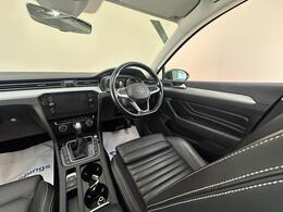 Volkswagen Passat YE70PYB