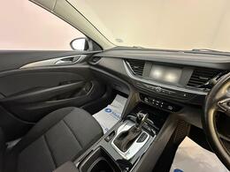 Vauxhall Insignia FP21RVM