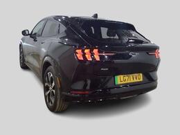 Ford Mustang Mach-E LG71VVO