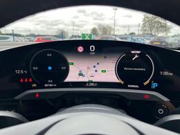 Porsche Taycan LB22MVG