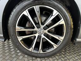 Volkswagen Golf SM69RDY