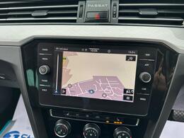 Volkswagen Passat YE70PYB