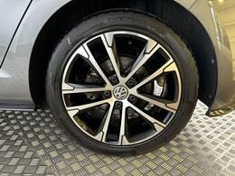 Volkswagen Golf SM69RDY