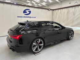 Audi RS6 Avant WU71CXE