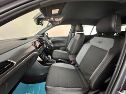 Volkswagen T-Cross AE73YJJ