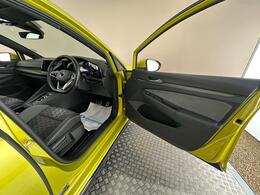 Volkswagen Golf EX71HKW