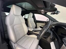 Porsche Macan AK74OLX