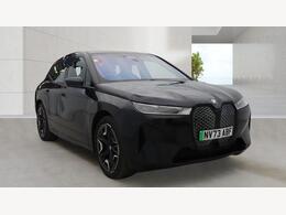 BMW iX 