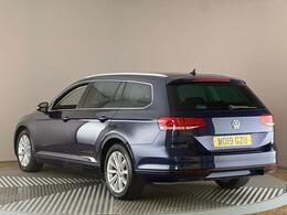 Volkswagen Passat WO19GZU