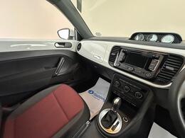 Volkswagen Beetle NA64UNW