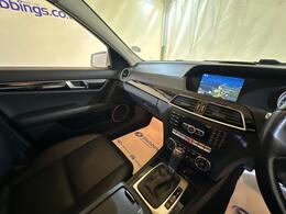 Mercedes-Benz C Class OY14GVO