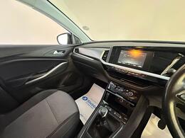 Vauxhall Grandland HG22DXJ