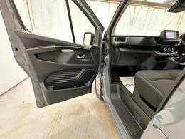 Nissan Primastar DL72BWH