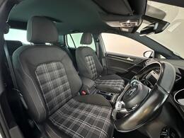 Volkswagen Golf DT66RVJ