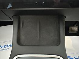 Tesla Model 3 AF72UVC