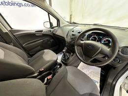Ford Transit Courier EN66BNY