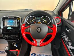 Renault Clio LO64FZP