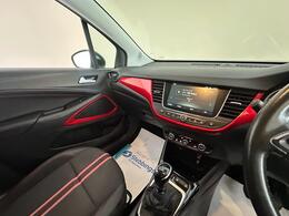 Vauxhall Crossland SA72XUU