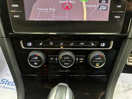Volkswagen Golf YE70AZG