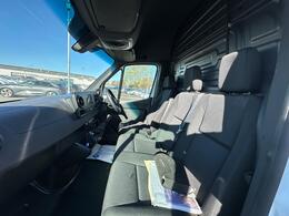 Mercedes-Benz Sprinter YK24DXA
