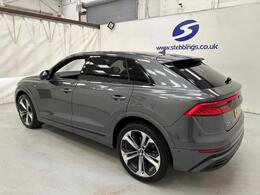 Audi Q8 DE71EBA