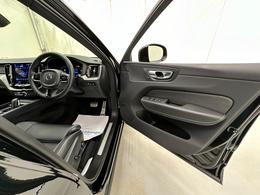 Volvo XC60 YP22ZTU