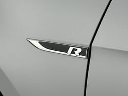 Volkswagen Golf FL69TNN