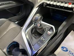 Peugeot 3008 PF71YSZ