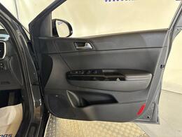 Kia Sportage AY69YYT
