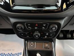 Jeep Compass SF68UMV