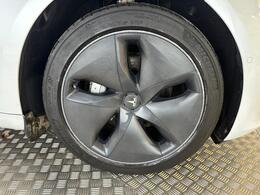 Tesla Model 3 AF72VRV