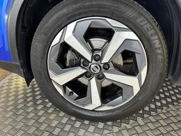 Nissan Qashqai EA21POV