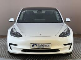 Tesla Model 3 MH23HFX