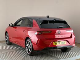 Vauxhall Astra SH24KNK