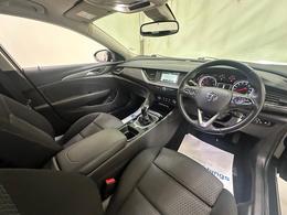 Vauxhall Insignia VU70YMO