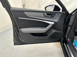 Audi A6 Avant YM21KLO