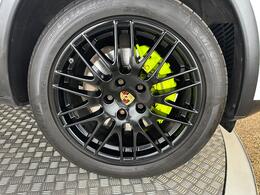 Porsche Cayenne LT65GWL