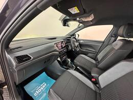 Volkswagen T-Cross AE73YJJ