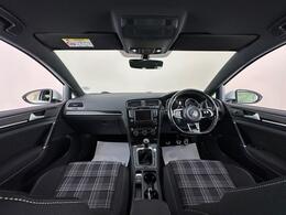 Volkswagen Golf DT66RVJ