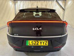 Kia EV6 LS22YYZ