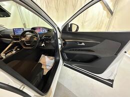 Peugeot 3008 RO18XEE