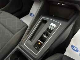 Volkswagen Golf AE73YPM