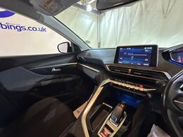 Peugeot 3008 RO18XEE