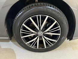 Volkswagen Golf AE67OET