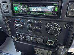 Land Rover Defender 90 GF65NXH