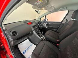 Vauxhall Meriva SN66UXB